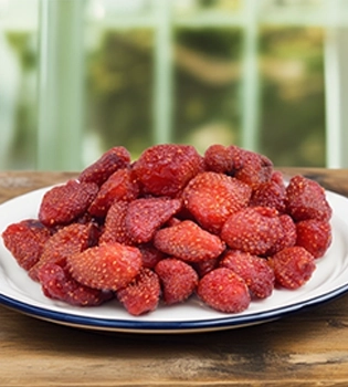 dried strawberries royal city