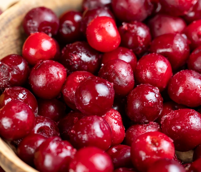 iqf mont tart cherries royal city wa